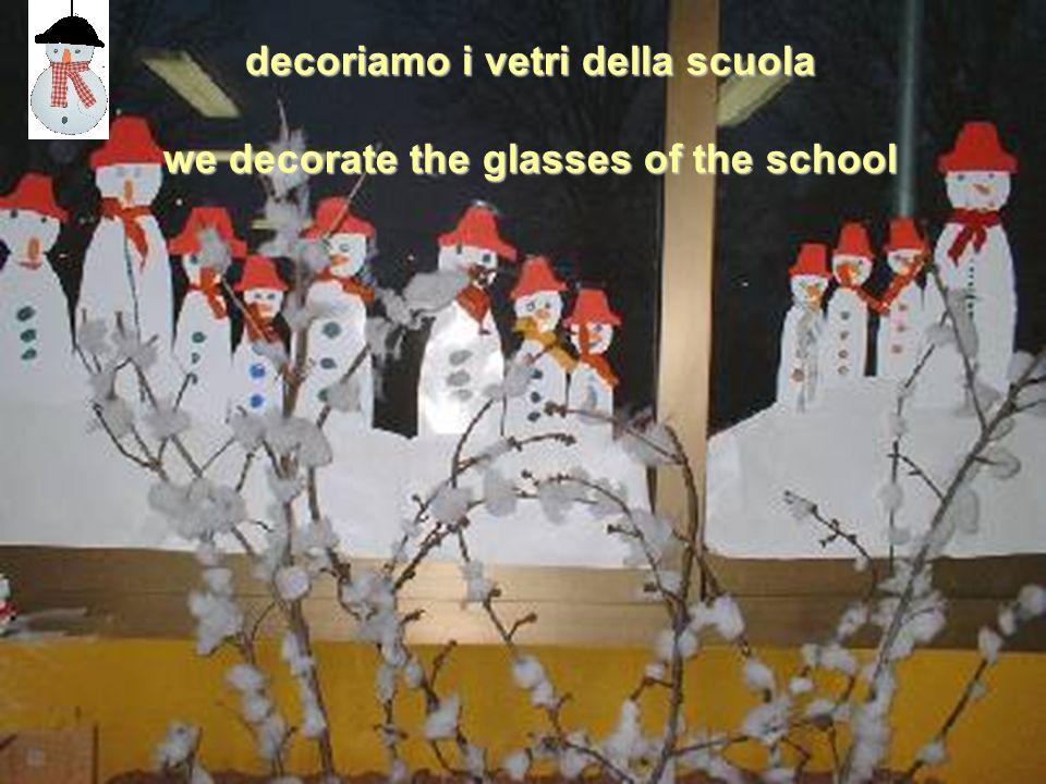 decoriamo i vetri della scuola we decorate the glasses of the school
