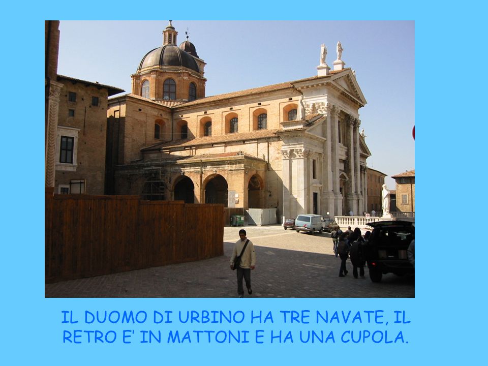 Timpano del Duomo di Urbino